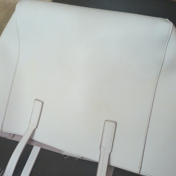 Tommy Bahama handbag - Picture 15 of 16